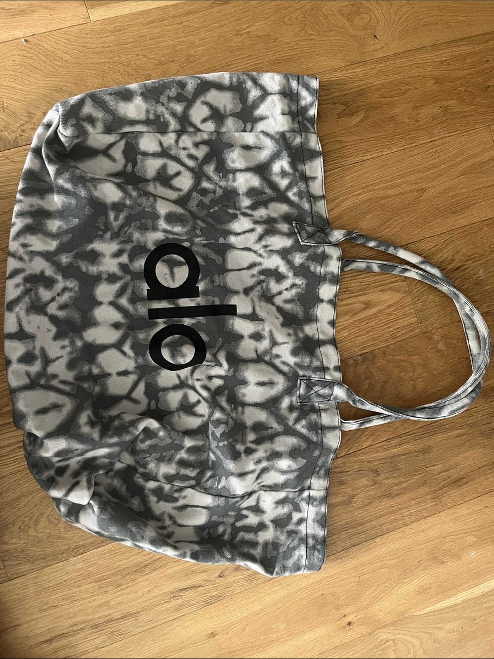 ALO Yoga Gray Tie-Dye Canvas Tote with Black Logo